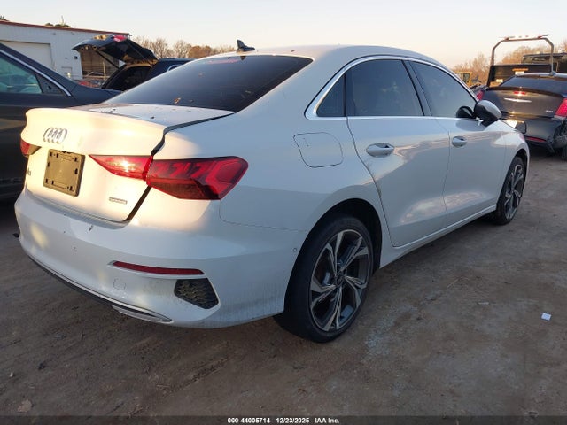 2022 AUDI A3 WAUGUDGY6NA013565 Photo 3