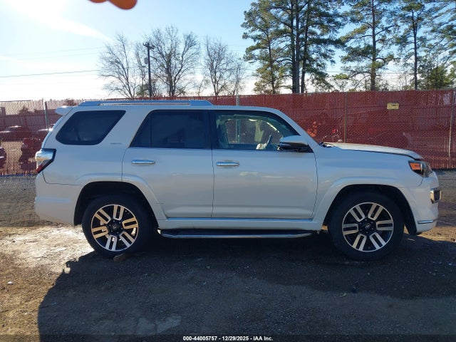 Toyota 4runner Limited 2015 JTEZU5JR4F5097684 Image 14