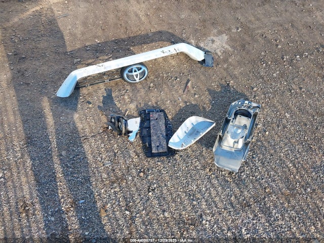 Toyota 4runner Limited 2015 JTEZU5JR4F5097684 Image 12
