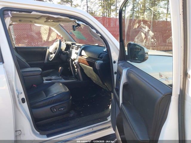 Toyota 4runner Limited 2015 JTEZU5JR4F5097684 Image 5