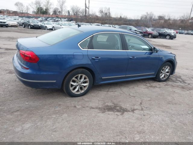 2016 VOLKSWAGEN PASSAT 1VWAT7A37GC043544 Photo 3
