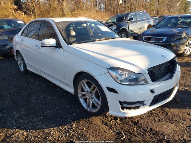 Aukcja sprzedaży 2014 Mercedes-benz C-class C 250 Sport, vin: WDDGF4HB1EG187151, numer aukcji: 44005852