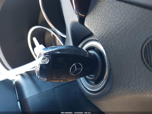 Aukcja sprzedaży 2014 Mercedes-benz C-class C 250 Sport, vin: WDDGF4HB1EG187151, numer aukcji: 44005852