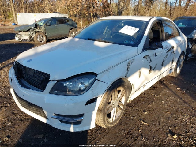 Aukcja sprzedaży 2014 Mercedes-benz C-class C 250 Sport, vin: WDDGF4HB1EG187151, numer aukcji: 44005852