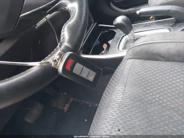 2018 MITSUBISHI OUTLANDER JA4AD3A39JZ032424 Photo 10