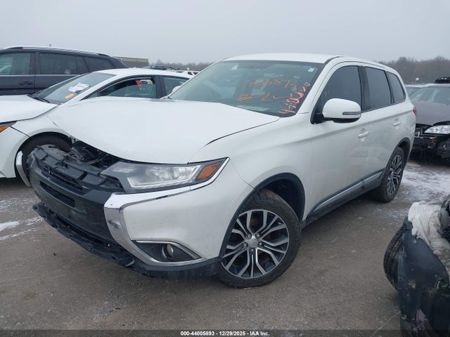 2018 MITSUBISHI OUTLANDER JA4AD3A39JZ032424 Photo 1