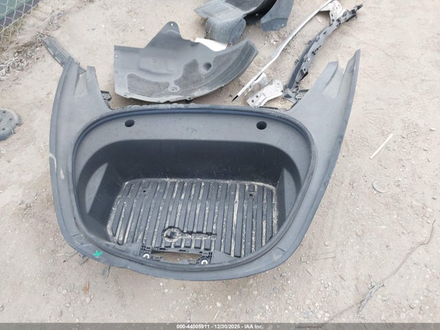 44005911 :رقم المزاد ، 5YJ3E1EB8MF066723 vin ، 2021 Tesla Model 3 Long Range Dual Motor All-wheel Drive مزاد بيع