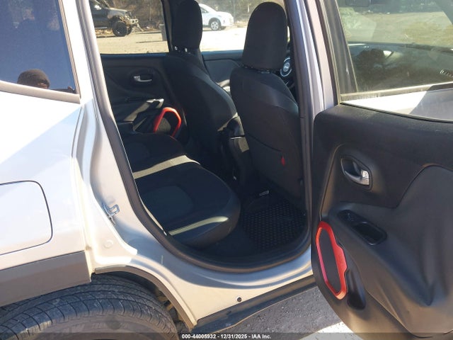 Jeep Renegade Trailhawk 2016 ZACCJBCT5GPD94336 Image 8