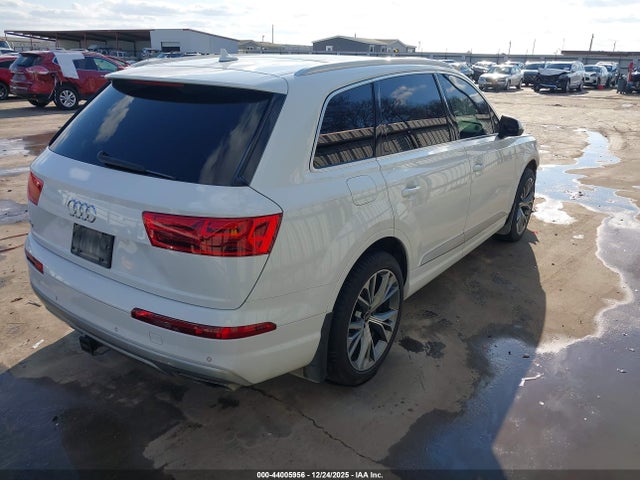 Aukcja sprzedaży 2019 Audi Q7 45 Premium, vin: WA1LHAF75KD015972, numer aukcji: 44005956