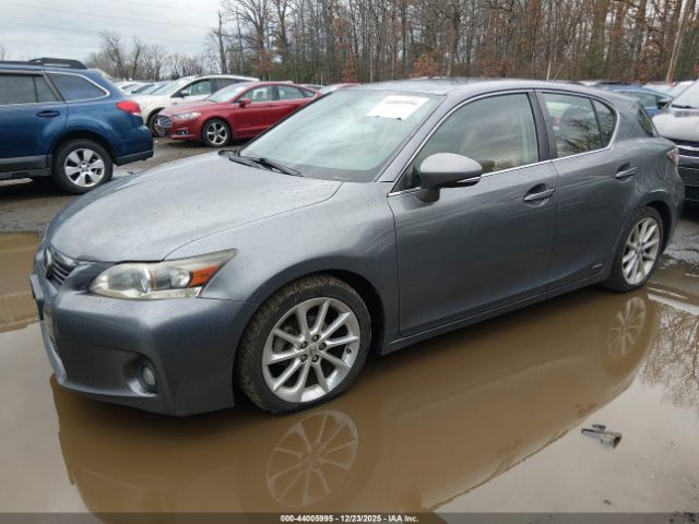 2013 LEXUS CT 200H JTHKD5BH7D2170426 Photo 1