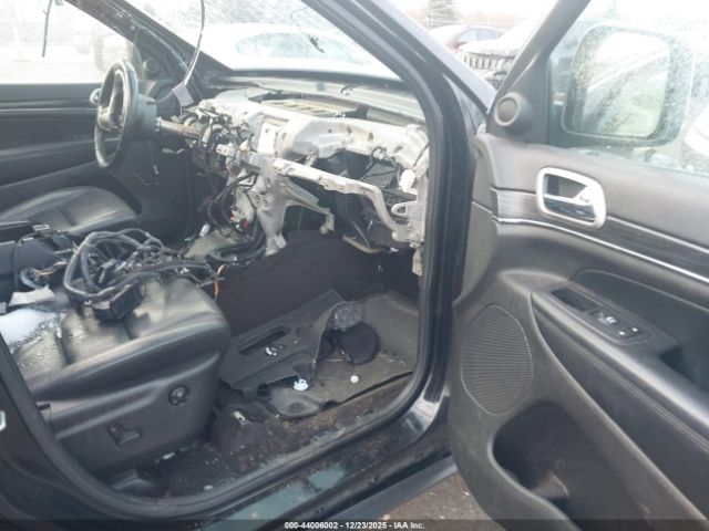 2019 JEEP GRAND CHEROKEE 1C4RJFBG7KC532915 Photo 4