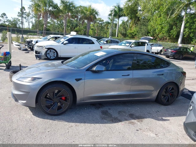Tesla Model 3 Performance All-wheel Drive 2025 5YJ3E1ET8SF953826 Image 13
