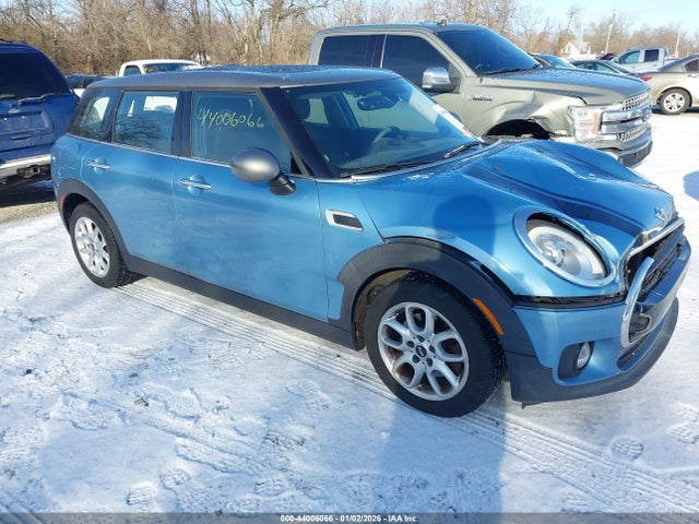 2017 MINI CLUBMAN WMWLN5C58H2E32810 Photo 0