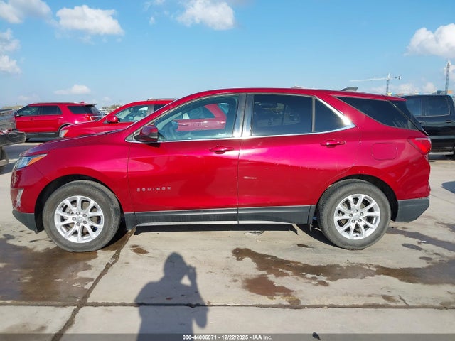 3GNAXSEV9JL263857 Chevrolet EQUINOX LT