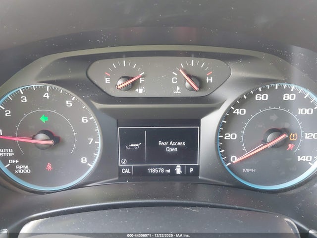 3GNAXSEV9JL263857 Chevrolet EQUINOX LT