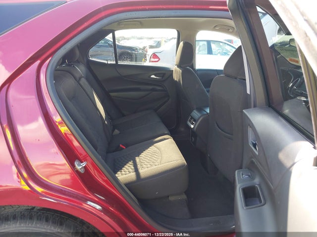 3GNAXSEV9JL263857 Chevrolet EQUINOX LT