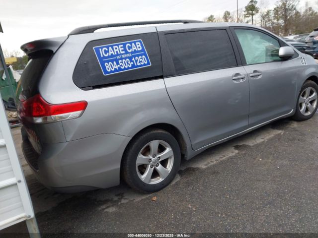 2014 TOYOTA SIENNA 5TDKK3DC1ES412831 Photo 3