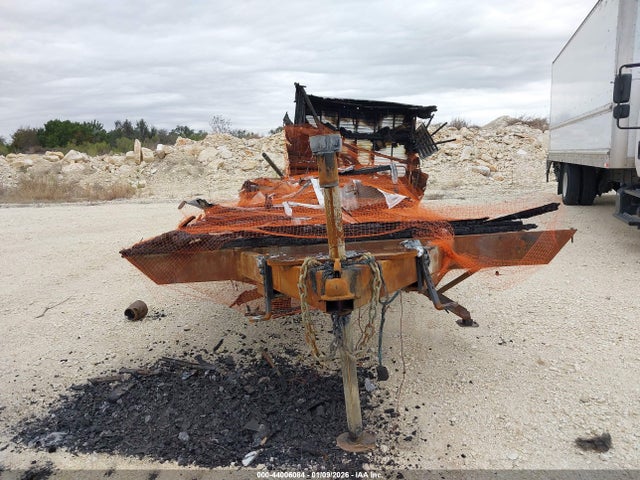 4X4TSMC23J7414260 Forest River Salem Crui