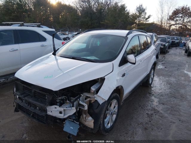 2018 FORD ESCAPE 1FMCU9GD9JUA91869 Photo 1