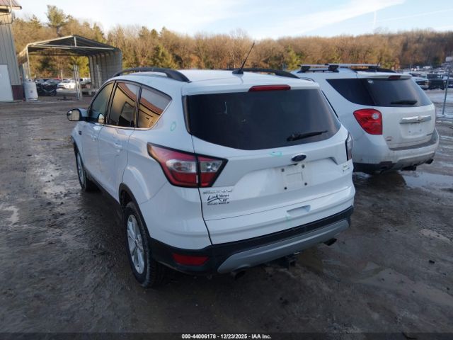 2018 FORD ESCAPE 1FMCU9GD9JUA91869 Photo 2