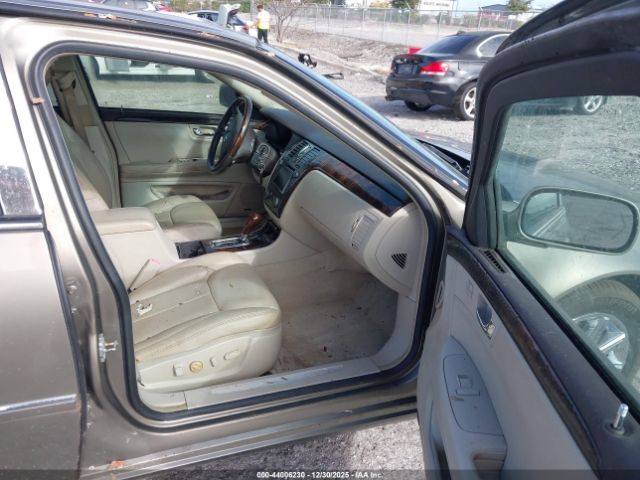 2011 CADILLAC DTS 1G6KH5E6XBU144732 Photo 4