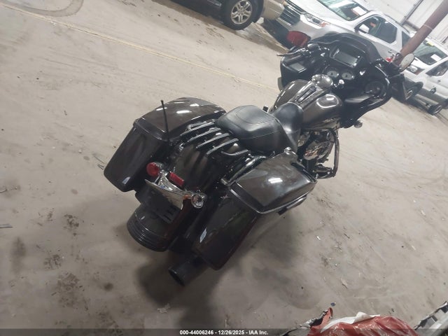2018 HARLEY-DAVIDSON FLTRX 1HD1KHC16JB638727 Photo 3