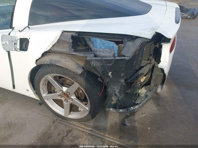 2006 CHEVROLET CORVETTE 1G1YY26U165133159 Photo 5