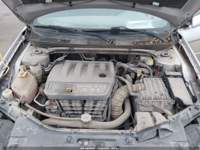 2012 CHRYSLER 200 1C3CCBBB6CN155081 Photo 9
