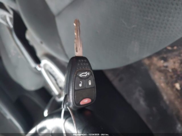 2012 CHRYSLER 200 1C3CCBBB6CN155081 Photo 10