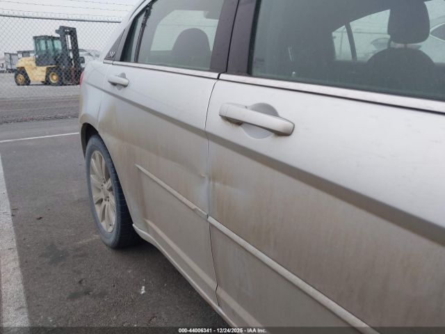 2012 CHRYSLER 200 1C3CCBBB6CN155081 Photo 5