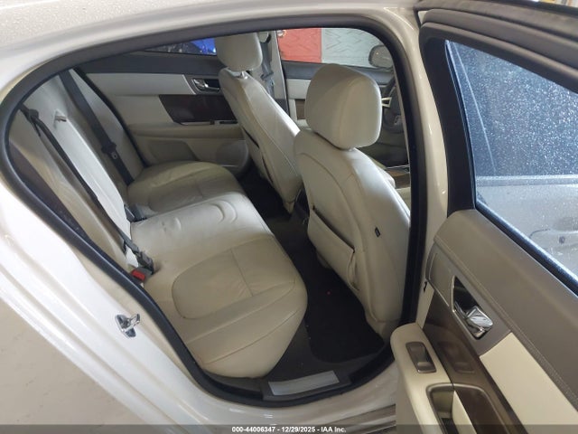 2009 JAGUAR XF SAJWA07C791R05142 Photo 7