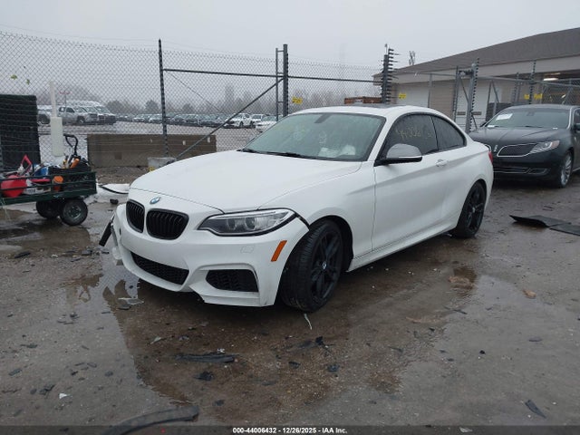 2016 BMW M235I WBA1J9C54GV372156 Photo 1