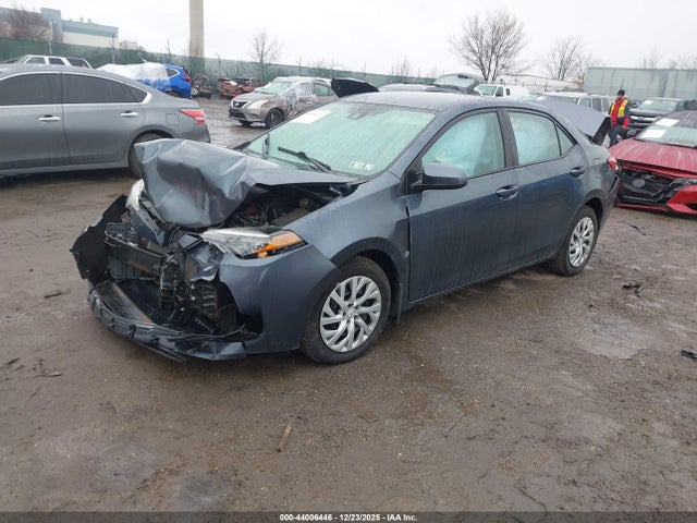 2T1BURHE1JC048440 Toyota COROLLA LE