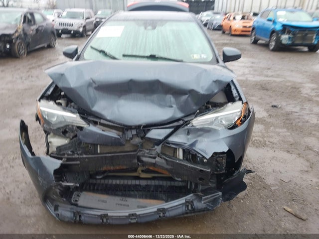 2T1BURHE1JC048440 Toyota COROLLA LE
