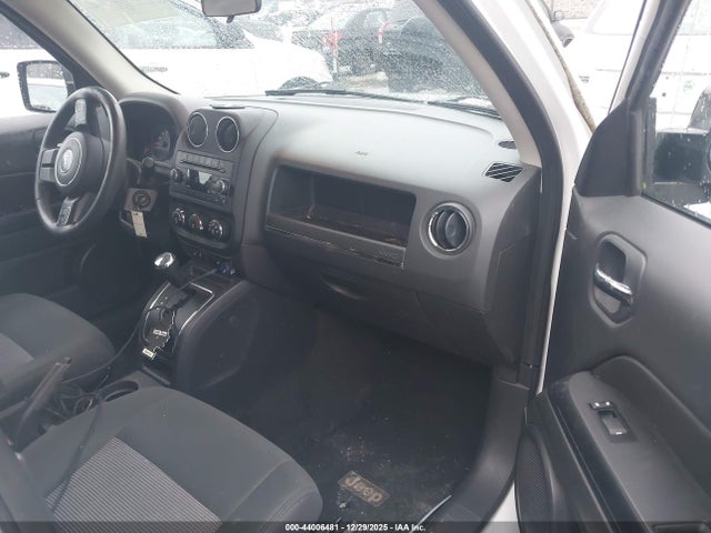 2012 JEEP PATRIOT 1C4NJRFB3CD689383 Photo 4