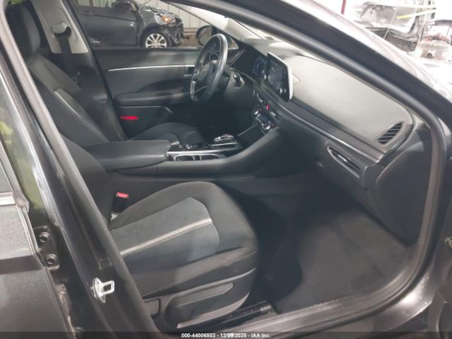 2021 HYUNDAI SONATA 5NPEF4JA6MH072767 Photo 4