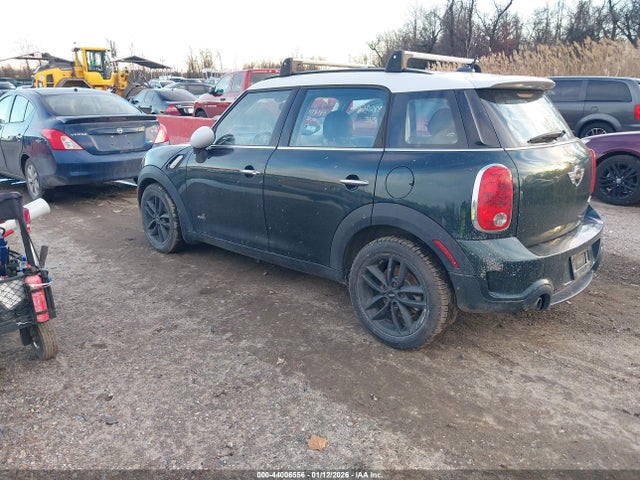 2012 MINI COOPER S COUNTRYMAN WMWZC5C56CWM14949 Photo 2