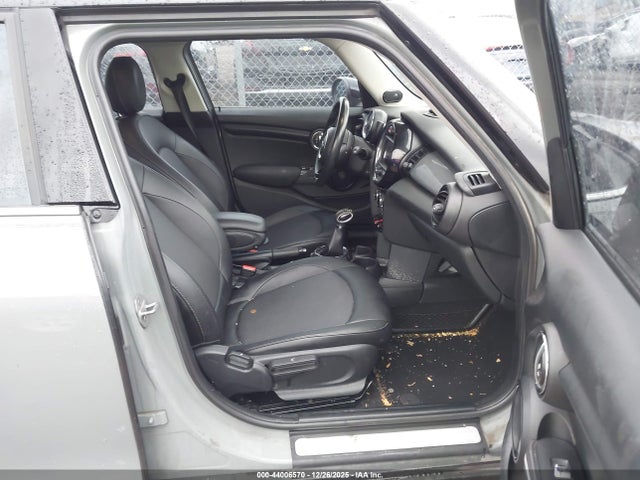 2016 MINI HARDTOP WMWXU1C56G2D12029 Photo 4