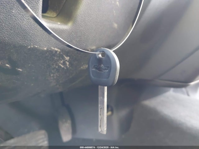 2021 Chevrolet Silverado 1500 4wd  Standard Bed Custom მანქანა იყიდება აუქციონზე, vin: 1GCRYBEF9MZ103802, აუქციონის ნომერი: 44006574