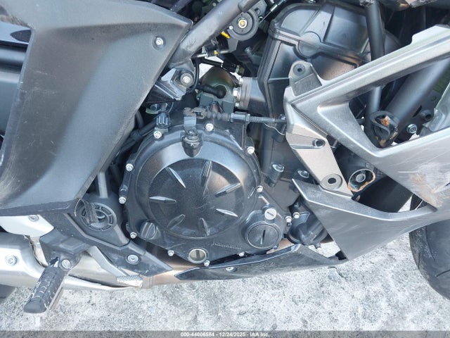 2024 KAWASAKI EX650 ML5EXER19RDAB3824 Photo 7