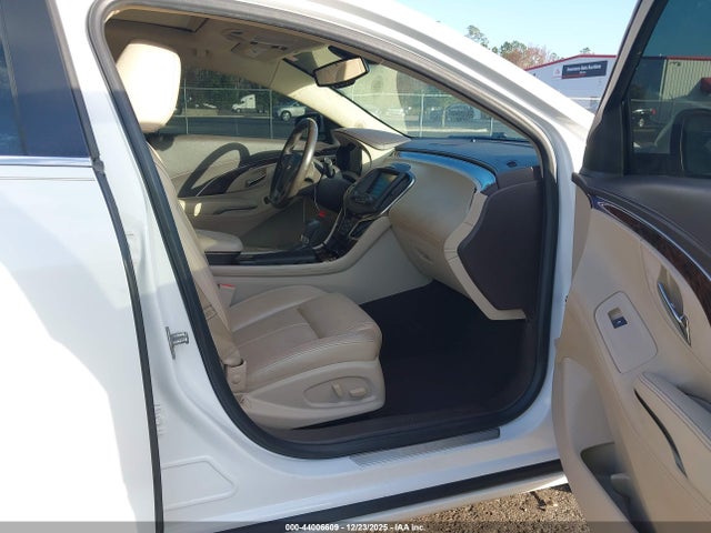 44006609 :رقم المزاد ، 1G4GB5G32GF257024 vin ، 2016 Buick Lacrosse Leather مزاد بيع