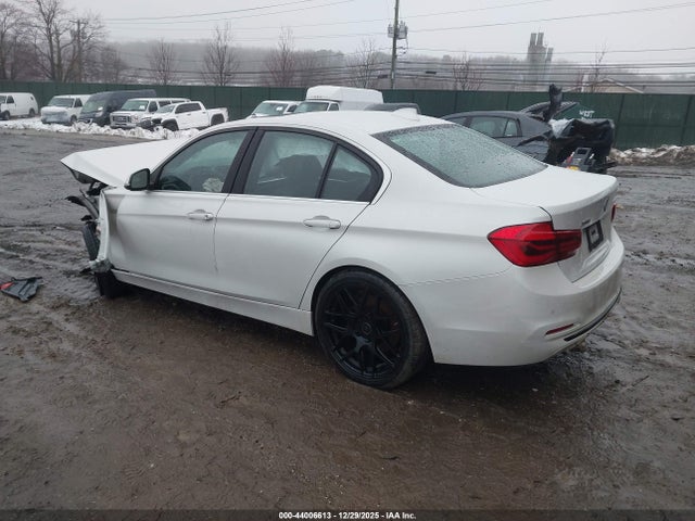 2016 BMW 340I WBA8B7G55GNT95391 Photo 2