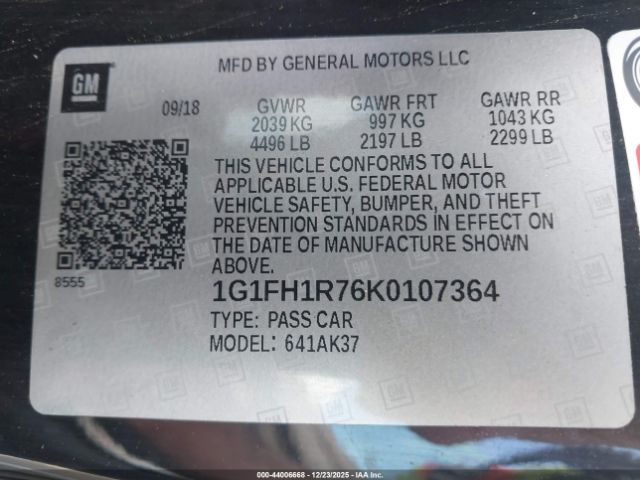 2019 CHEVROLET CAMARO 1G1FH1R76K0107364 Photo 8