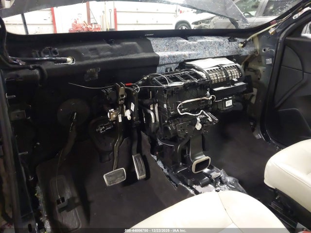 2023 Cadillac Xt4 Awd Sport მანქანა იყიდება აუქციონზე, vin: 1GYFZFR4XPF102268, აუქციონის ნომერი: 44006750
