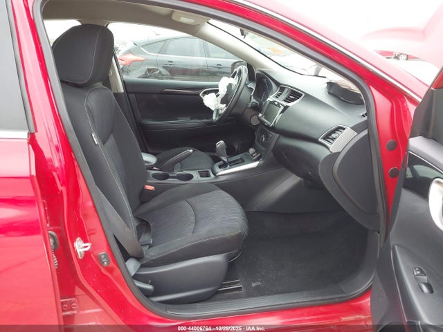 3N1AB7AP8KY284119 Nissan SENTRA SV