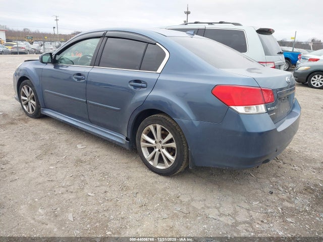 2014 Subaru Legacy 2.5i Limited მანქანა იყიდება აუქციონზე, vin: 4S3BMBL69E3017622, აუქციონის ნომერი: 44006768