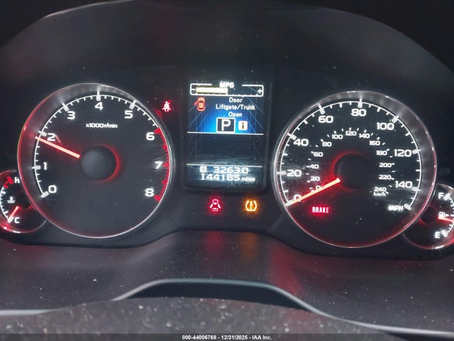2014 Subaru Legacy 2.5i Limited მანქანა იყიდება აუქციონზე, vin: 4S3BMBL69E3017622, აუქციონის ნომერი: 44006768