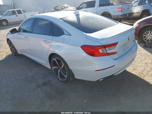 44006793 :رقم المزاد ، 1HGCV1F31JA212862 vin ، 2018 Honda Accord Sport مزاد بيع