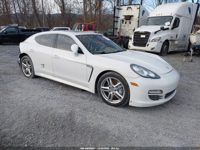 2012 PORSCHE PANAMERA WP0AB2A76CL061510