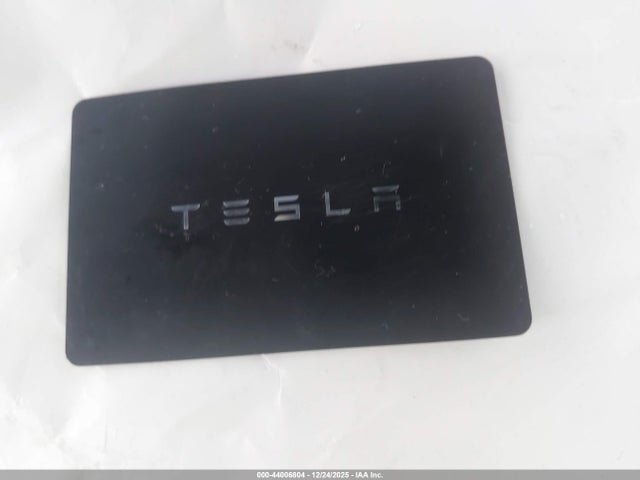 2024 TESLA MODEL Y 7SAYGDED3RF149621 Photo 10